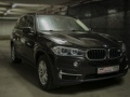  BMW X5  (-) 