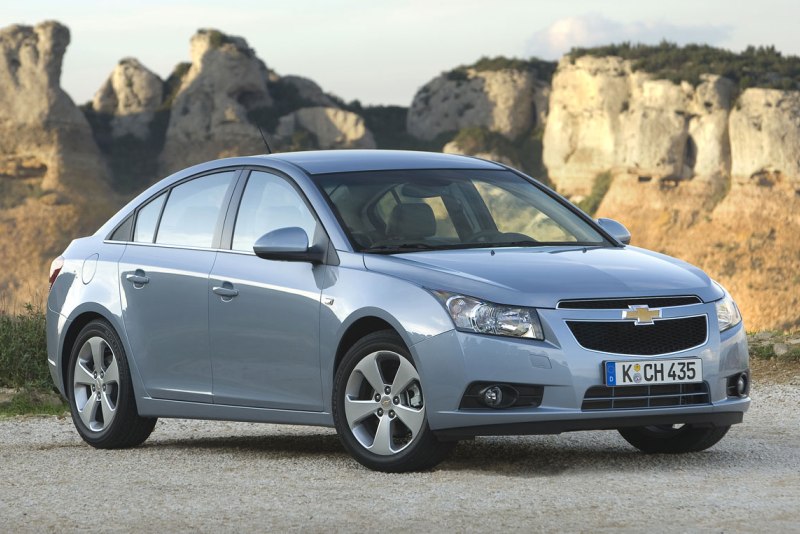 201106211357_chevrolet_cruze.jpg