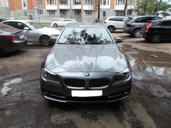    BMW 520i