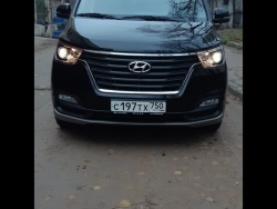    Hyundai H-1