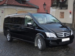 Прокат и аренда Mercedes-Benz Viano