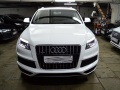  Audi Q7  (-) 