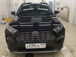Прокат и аренда Toyota RAV4