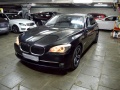  BMW 750Li  (-) 